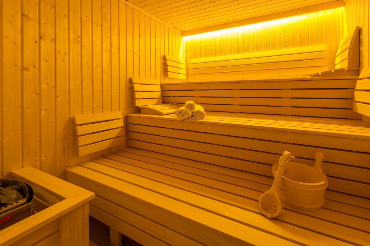 Dobrzynski Resort Topaz Świeradów-Zdrój エクステリア 写真